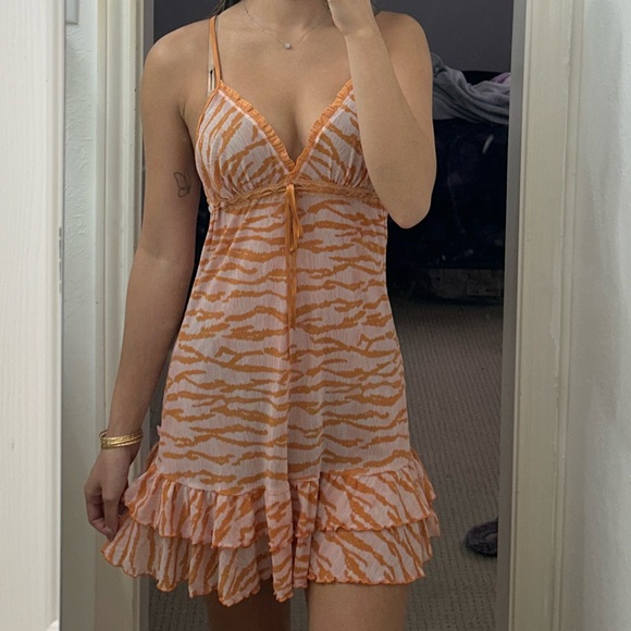 open lace back dress Zebra maxi slip dress orange – mockniwear main image 1